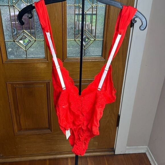 We Are Hah Cheap And Cheerful Bodysuit In Blood Orange Small Nwt - Picture 6 of 9